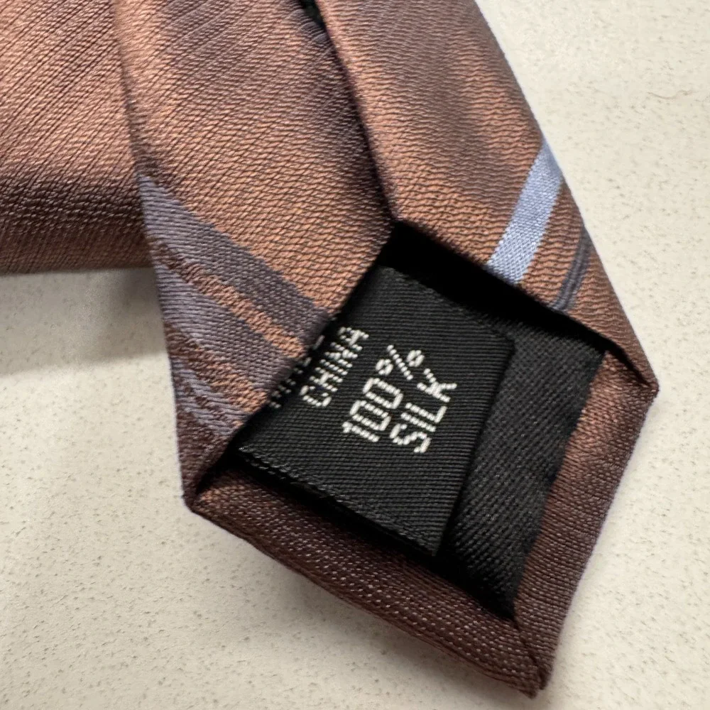 Kenneth Cole socialflare curated